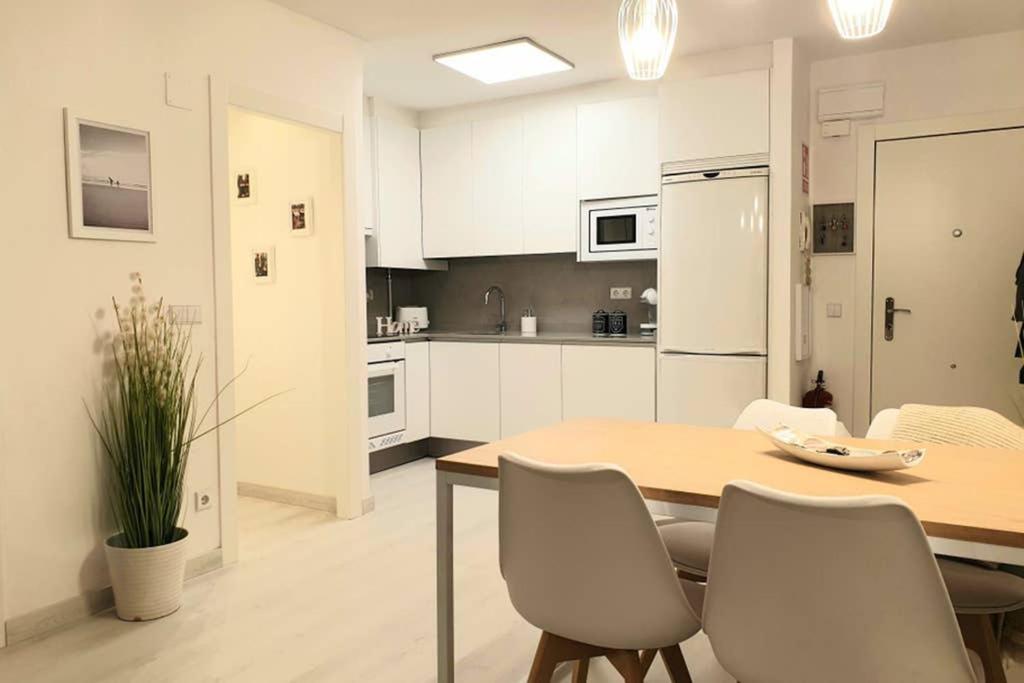 Nuevo-Casco Historico-Parking Gratuito. Apartment Овиедо Екстериор снимка