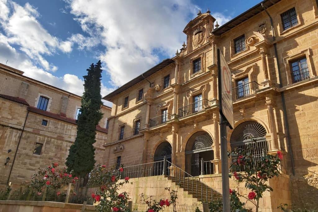 Nuevo-Casco Historico-Parking Gratuito. Apartment Овиедо Екстериор снимка